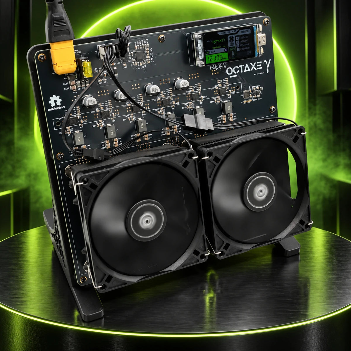 NerdOCTaxe Titan Rev 3.1 — Studio photo 3